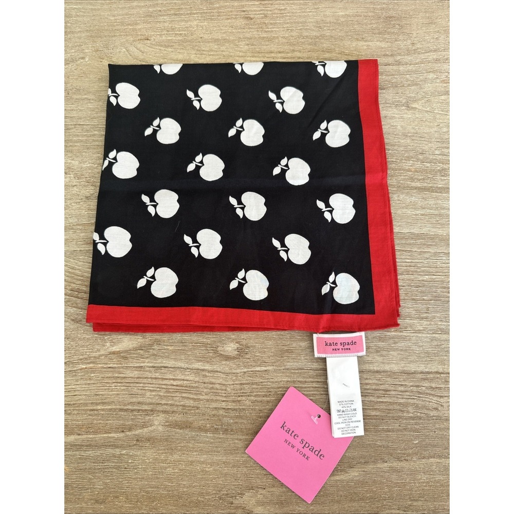 KATE SPADE APPLE TOSS SCARF BANDANA RED BLACK WHITE 'NEW YORK' NWT